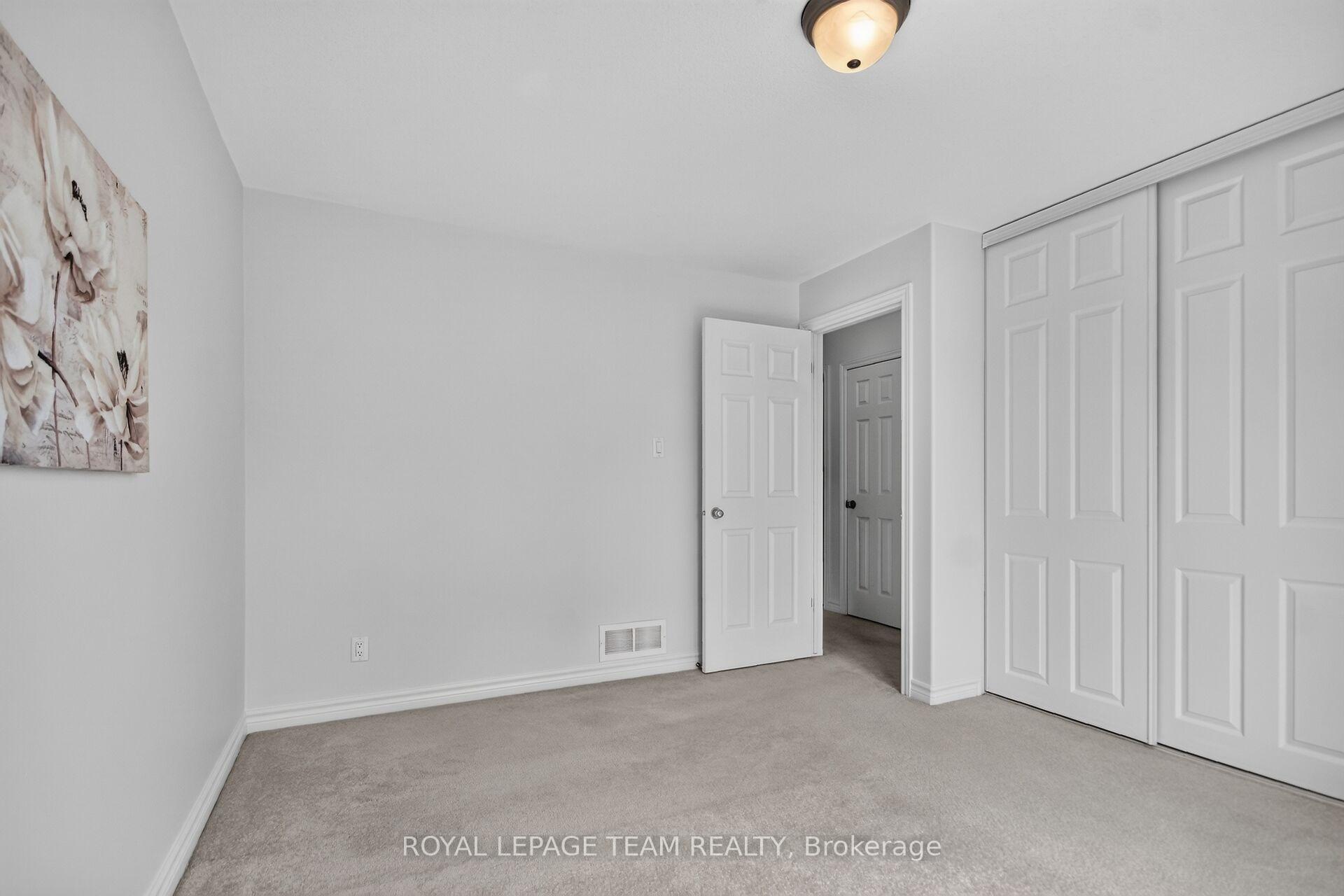 Photo 22 of Unit 3, 355 Paseo Private, Ottawa, Centrepointe — HOMEH