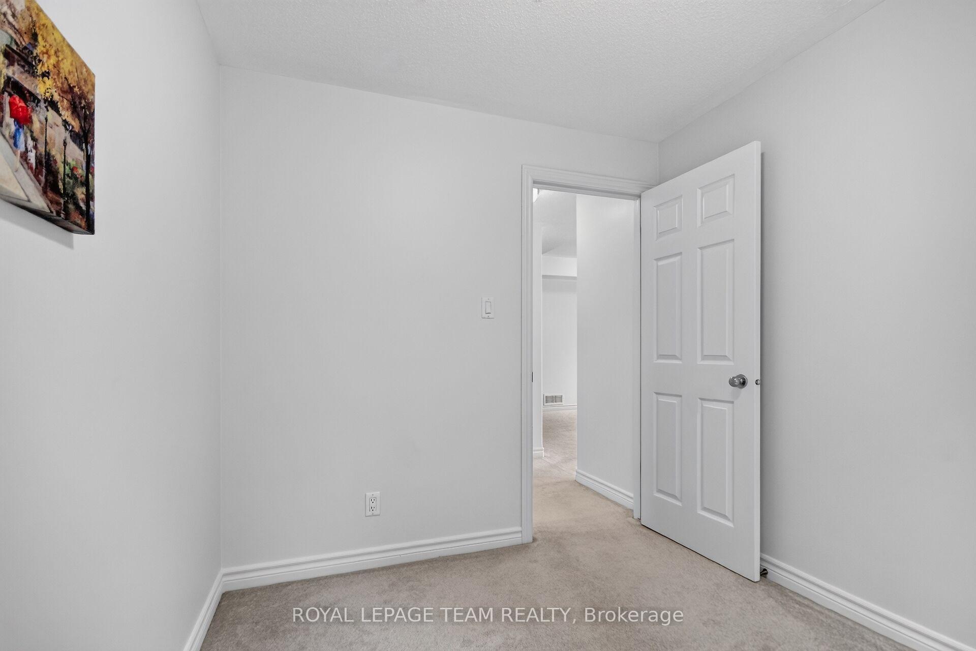 Photo 33 of Unit 3, 355 Paseo Private, Ottawa, Centrepointe — HOMEH