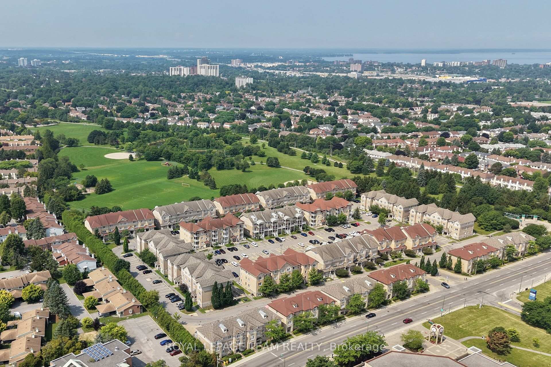 Photo 39 of Unit 3, 355 Paseo Private, Ottawa, Centrepointe — HOMEH