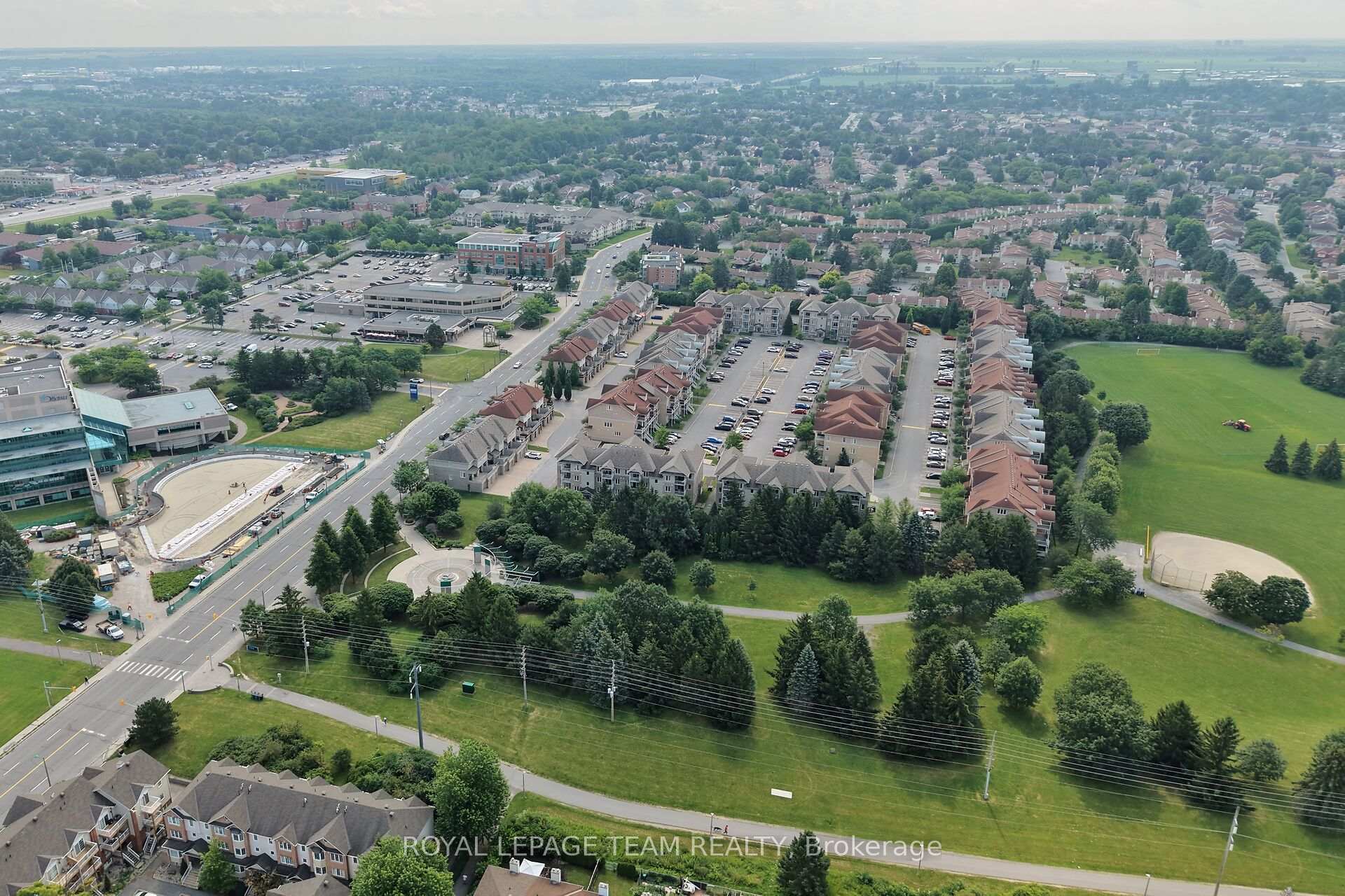 Photo 41 of Unit 3, 355 Paseo Private, Ottawa, Centrepointe — HOMEH