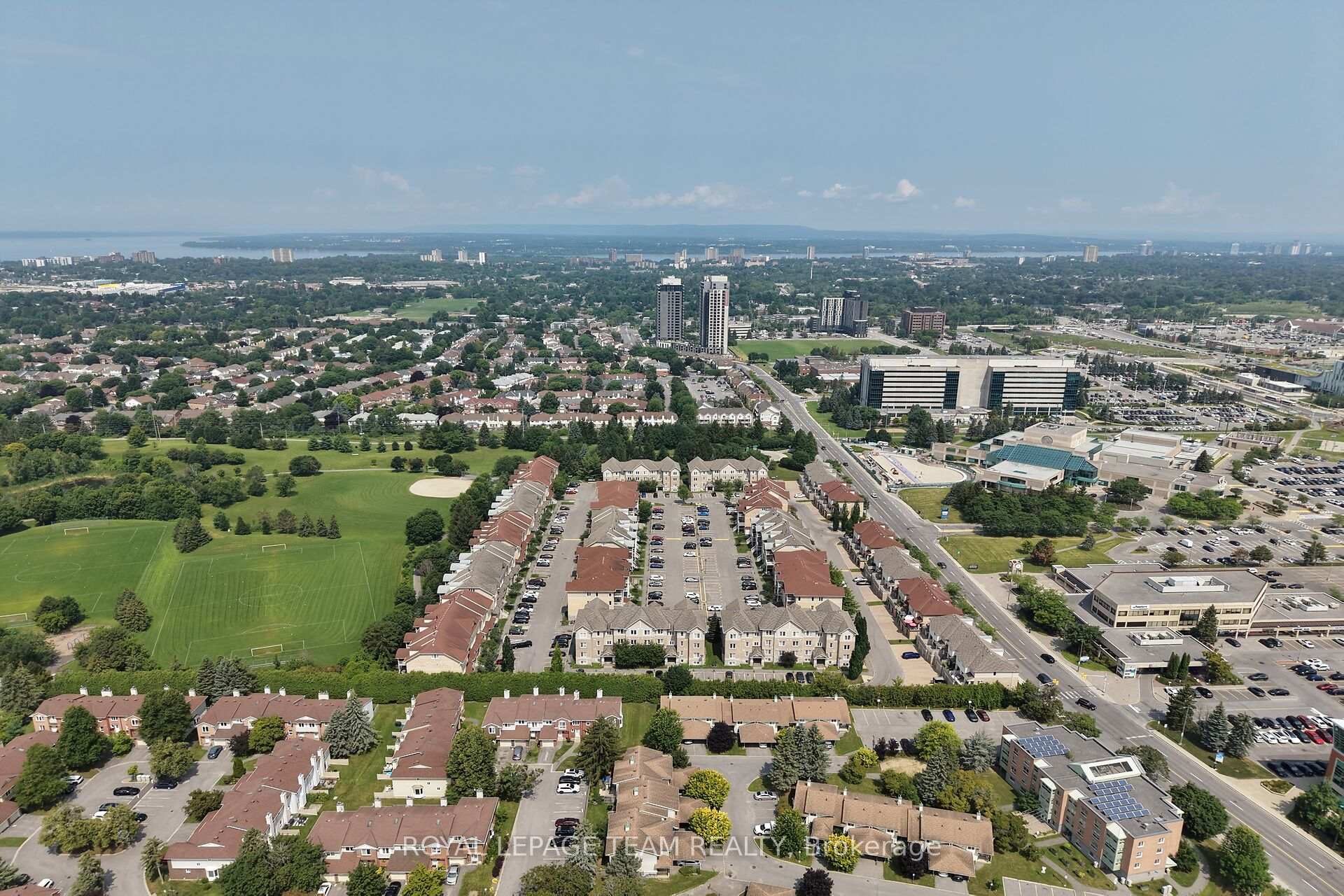 Photo 42 of Unit 3, 355 Paseo Private, Ottawa, Centrepointe — HOMEH