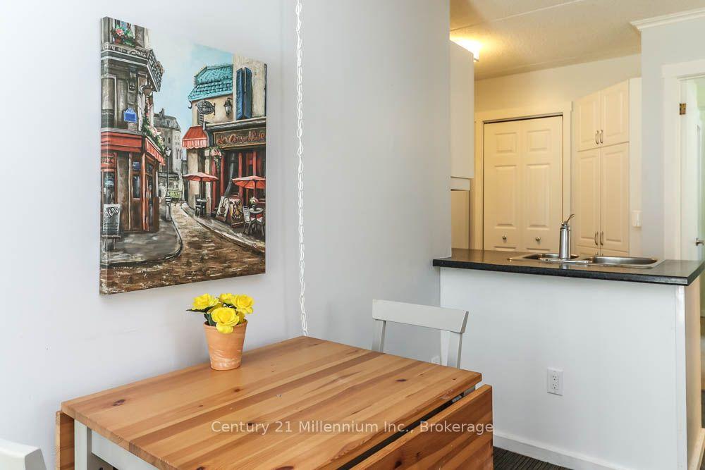 Photo 6 of Unit 6, 15 Dawson Drive, Collingwood — HOMEH
