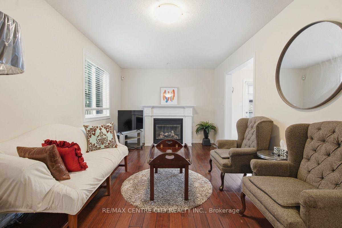 Photo 7 of 1982 Denview Avenue, London, North S — HOMEH