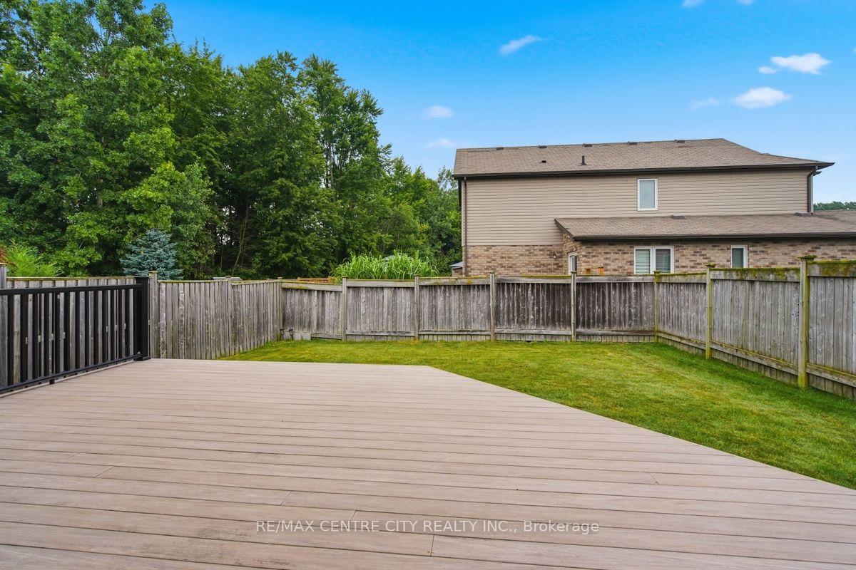 Photo 38 of 1982 Denview Avenue, London, North S — HOMEH