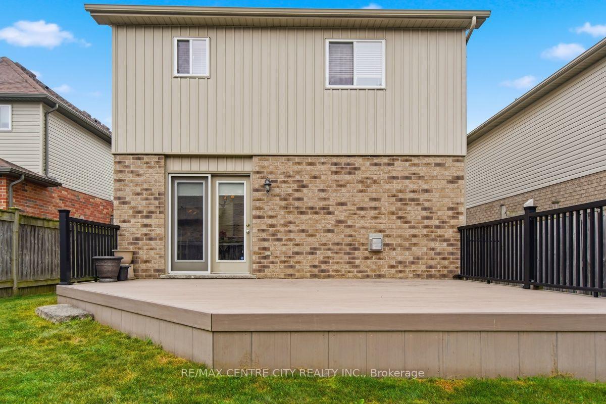 Photo 44 of 1982 Denview Avenue, London, North S — HOMEH