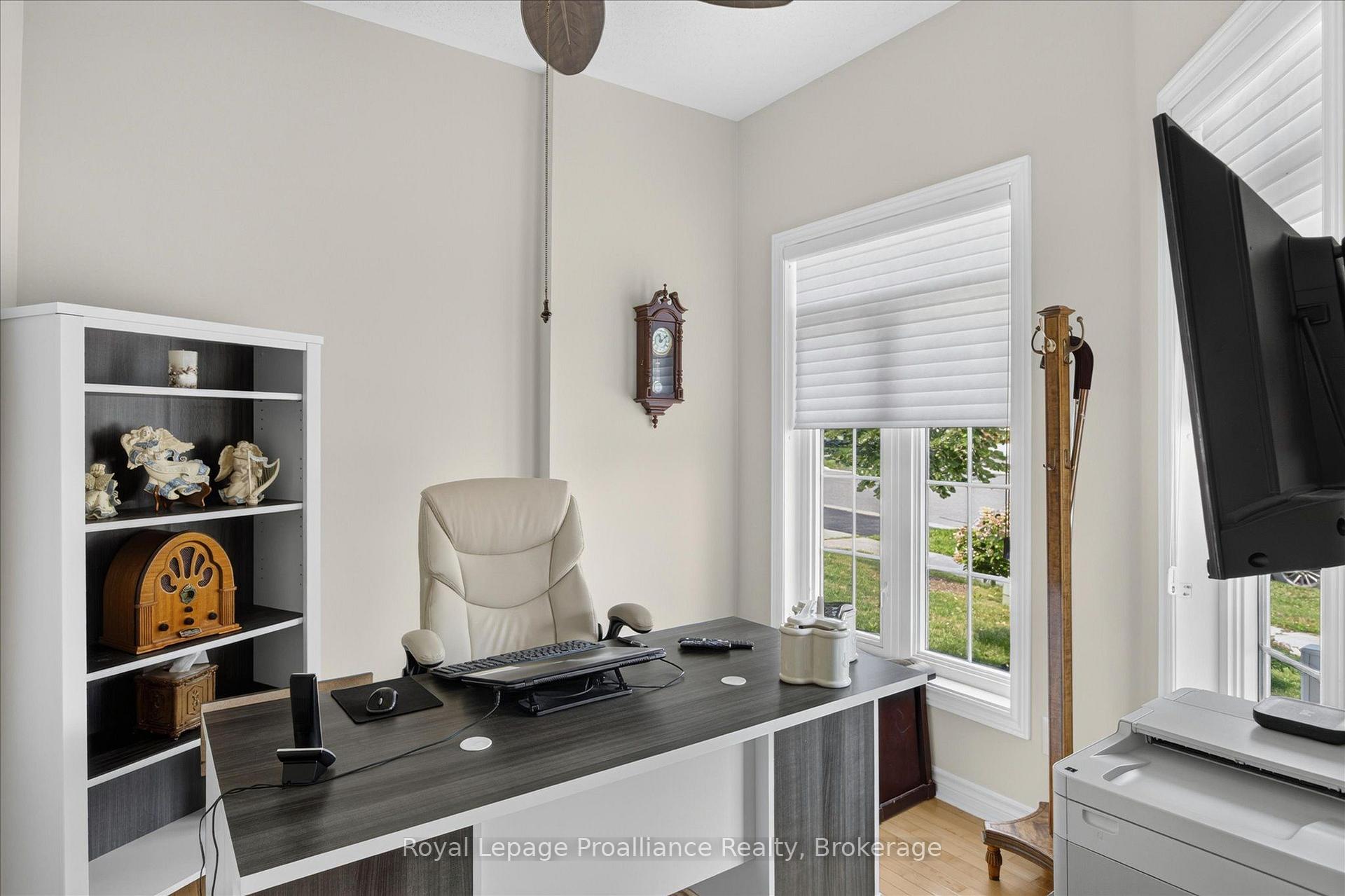 Photo 6 of 541 Garbutt Terrace, Peterborough, Northcrest Ward 5 — HOMEH