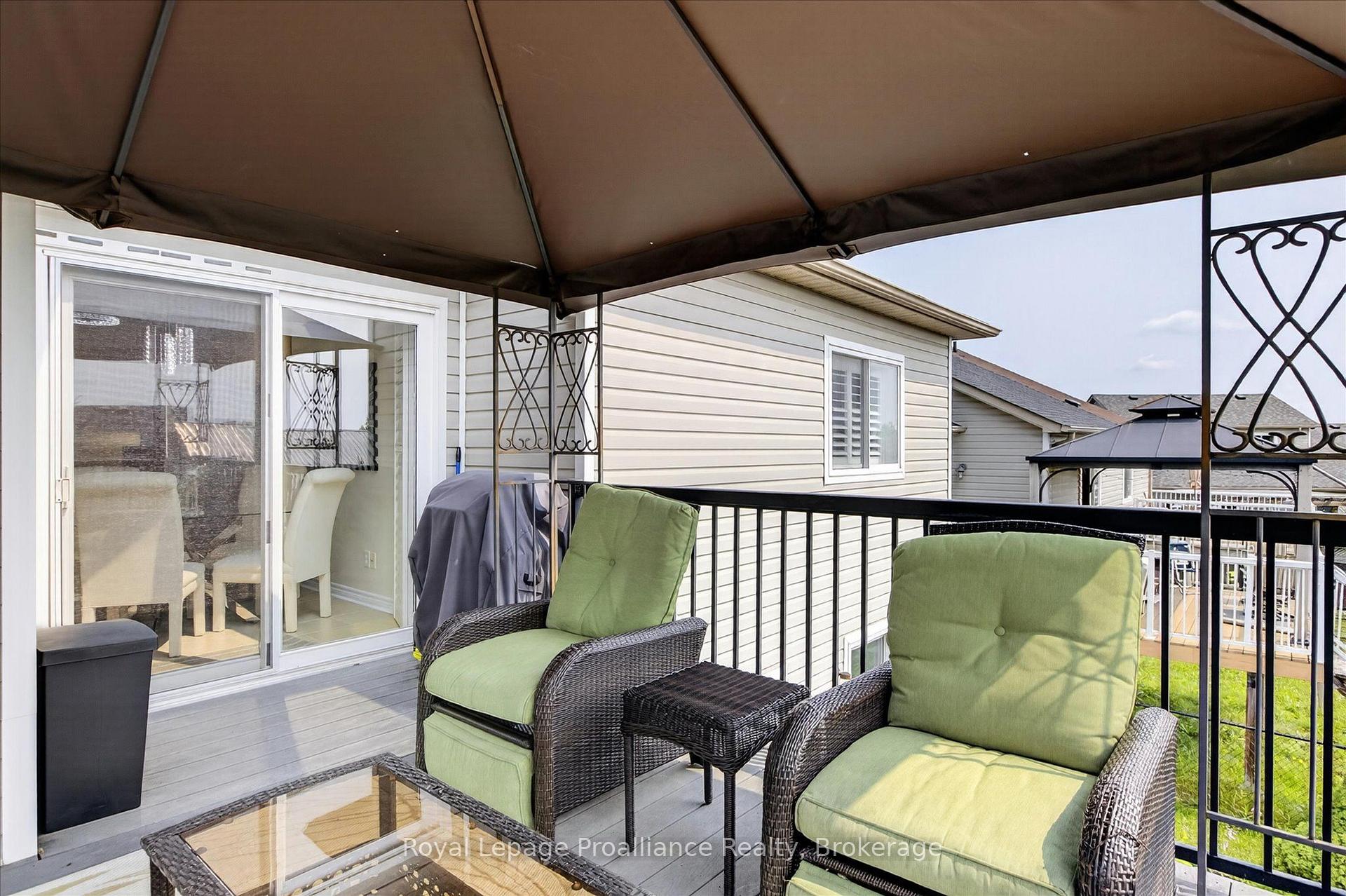 Photo 42 of 541 Garbutt Terrace, Peterborough, Northcrest Ward 5 — HOMEH