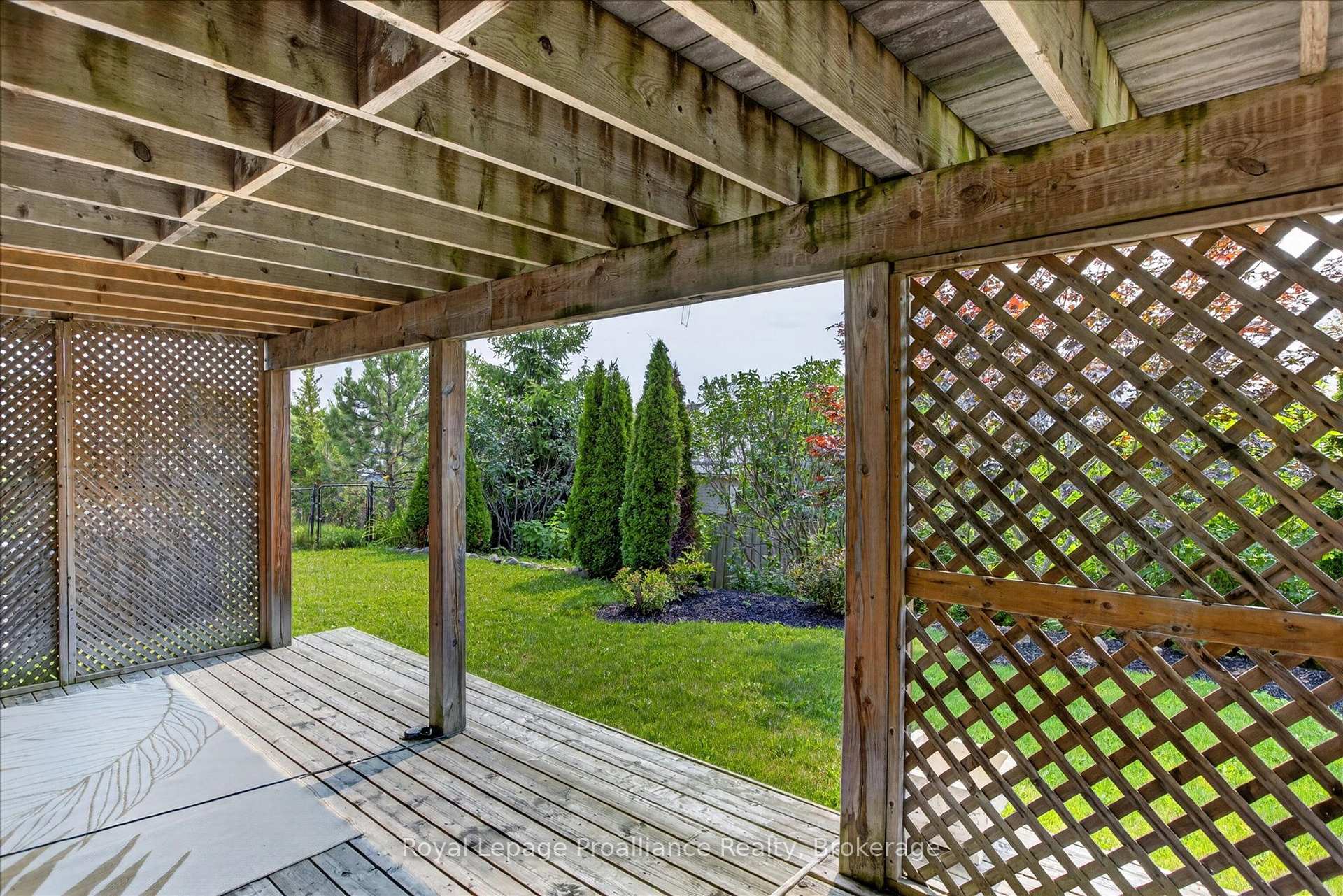 Photo 46 of 541 Garbutt Terrace, Peterborough, Northcrest Ward 5 — HOMEH