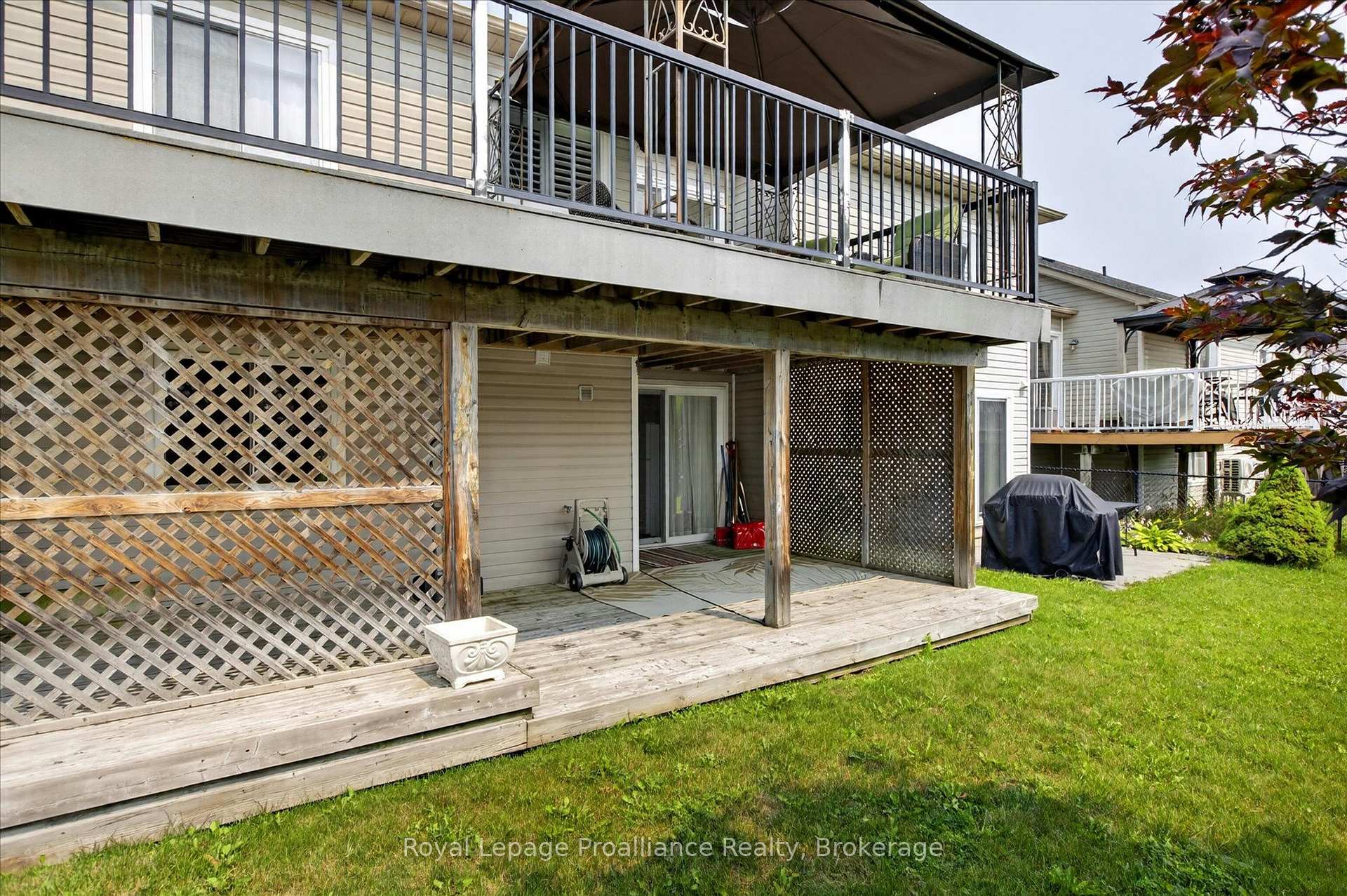 Photo 50 of 541 Garbutt Terrace, Peterborough, Northcrest Ward 5 — HOMEH