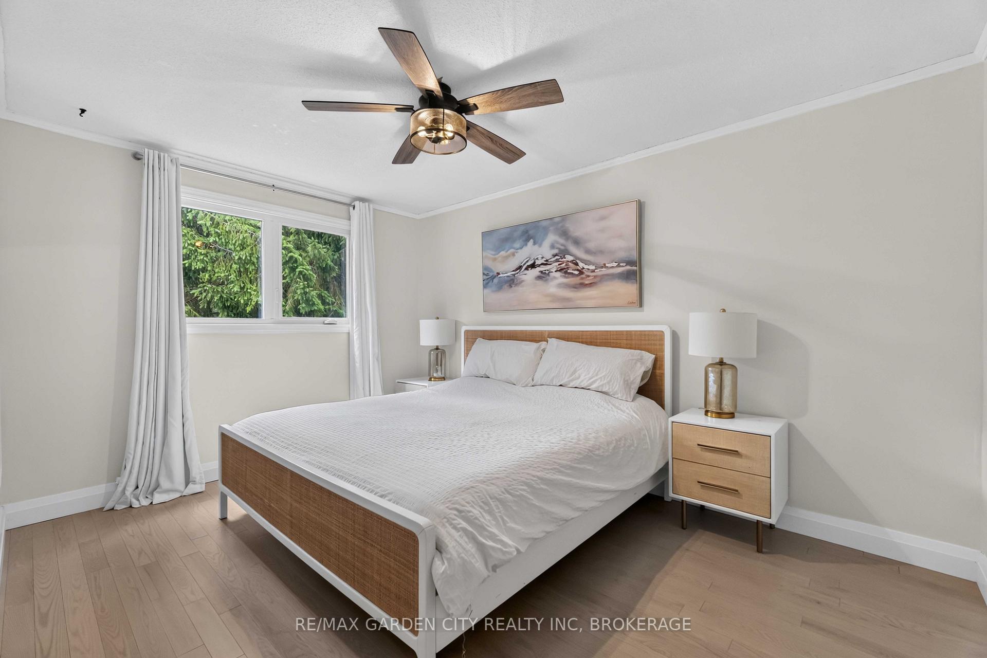 Photo 16 of 3 Fallingbrook Drive, Pelham, Fonthill — HOMEH