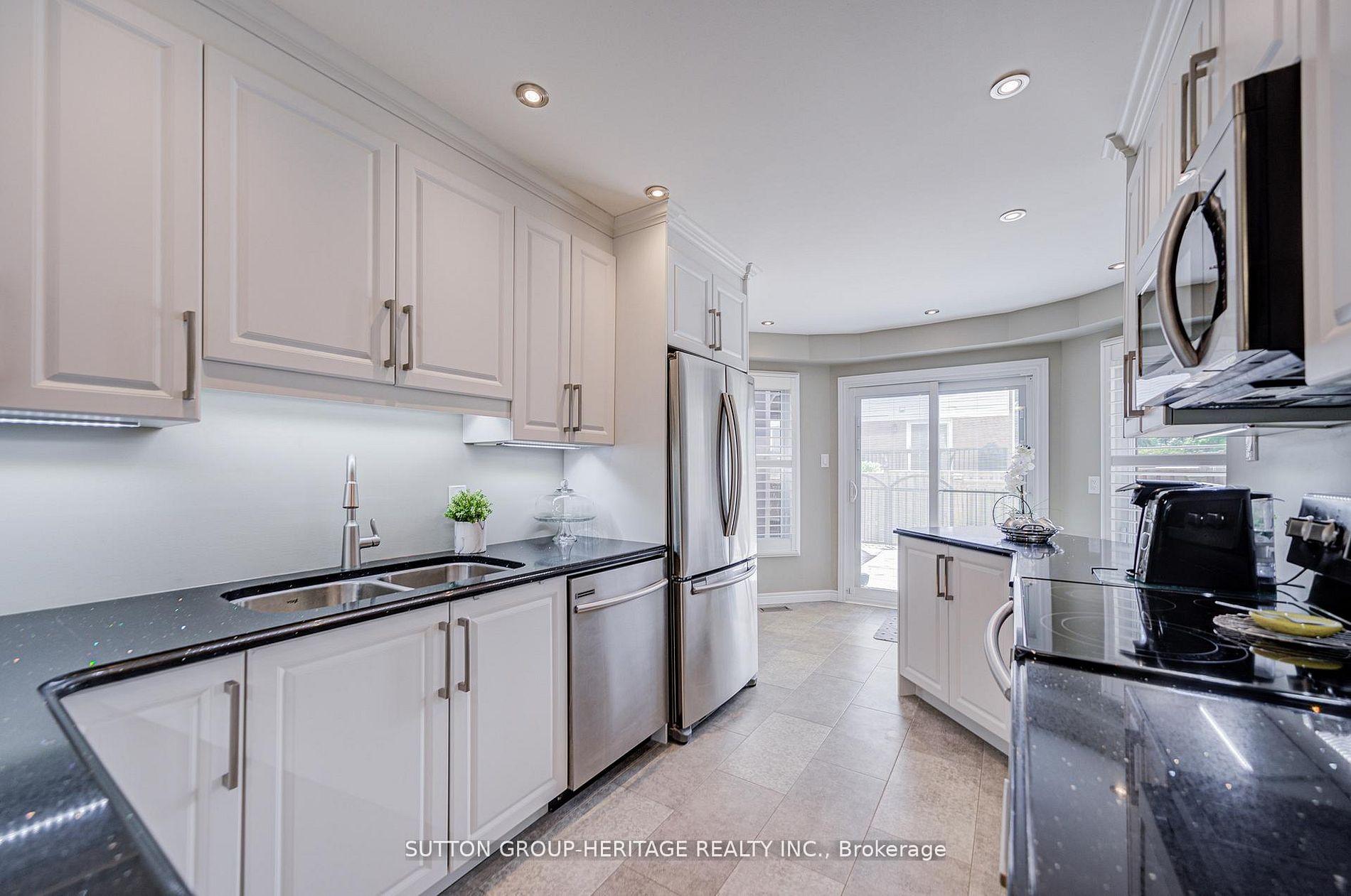 Photo 10 of 138 Reed Drive, Ajax, Central — HOMEH