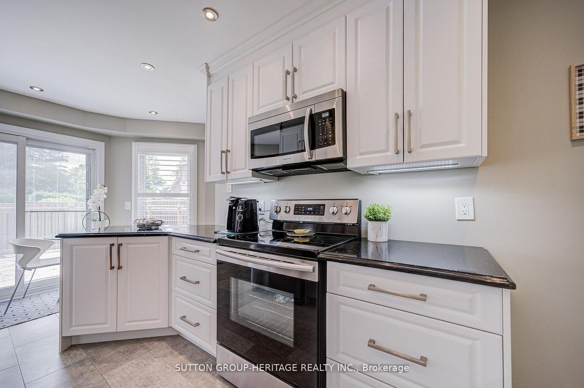 Photo 11 of 138 Reed Drive, Ajax, Central — HOMEH