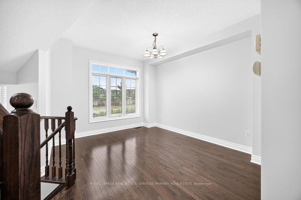 Photo 16 of 222 Moody Drive, Vaughan, Kleinburg — HOMEH