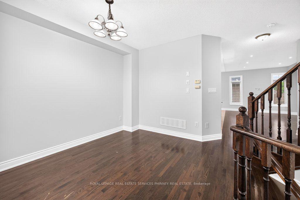Photo 18 of 222 Moody Drive, Vaughan, Kleinburg — HOMEH