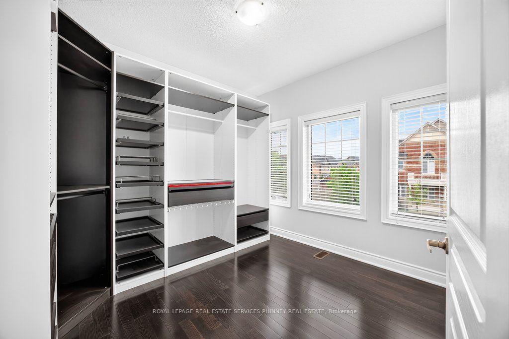 Photo 28 of 222 Moody Drive, Vaughan, Kleinburg — HOMEH