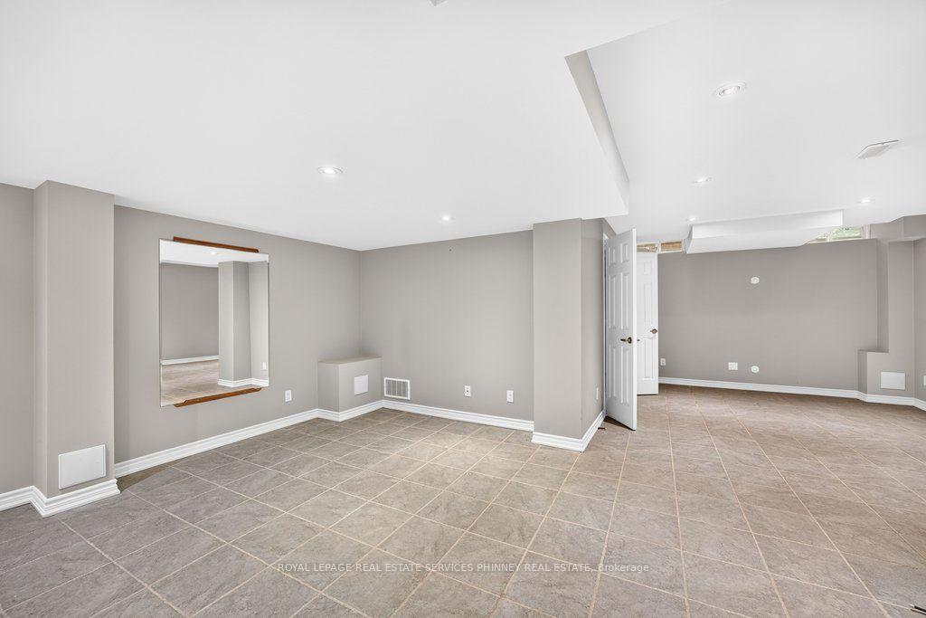 Photo 29 of 222 Moody Drive, Vaughan, Kleinburg — HOMEH