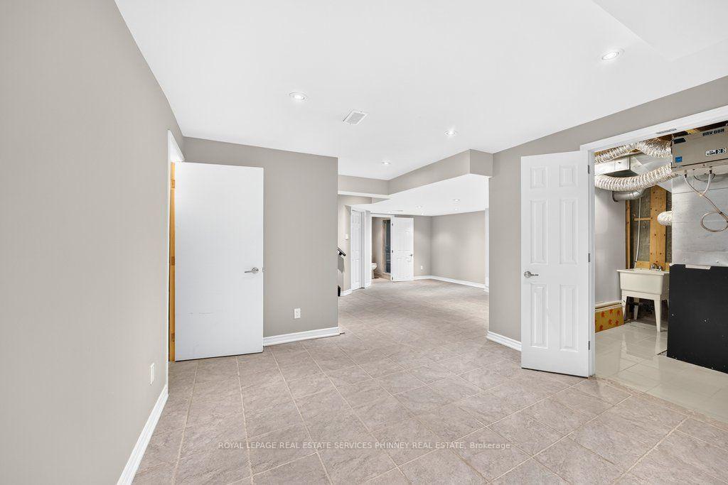 Photo 31 of 222 Moody Drive, Vaughan, Kleinburg — HOMEH