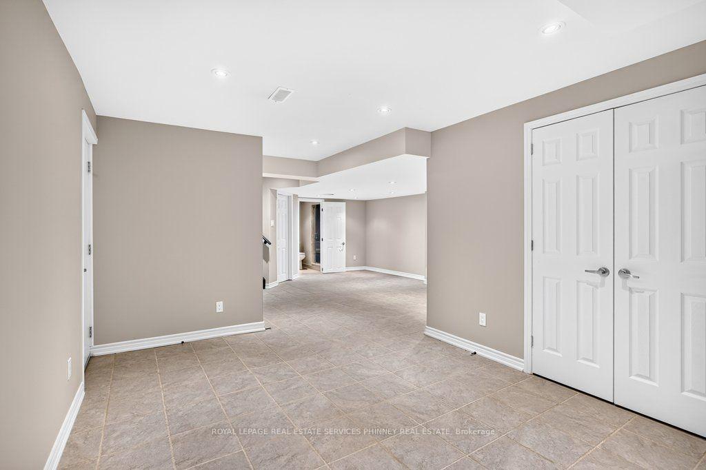 Photo 35 of 222 Moody Drive, Vaughan, Kleinburg — HOMEH