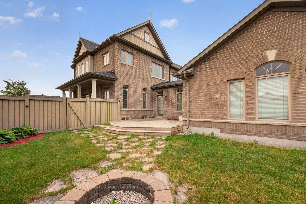 Photo 41 of 222 Moody Drive, Vaughan, Kleinburg — HOMEH