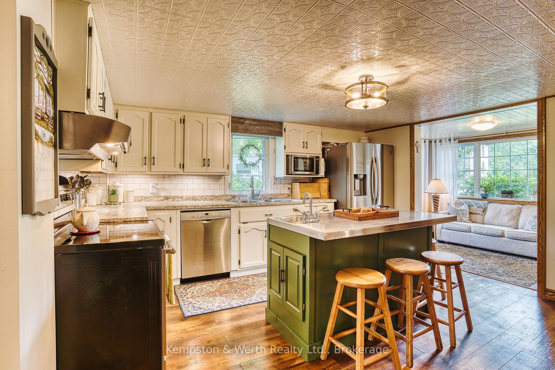 Photo 16 of 3017 Louisa Street, Howick — HOMEH
