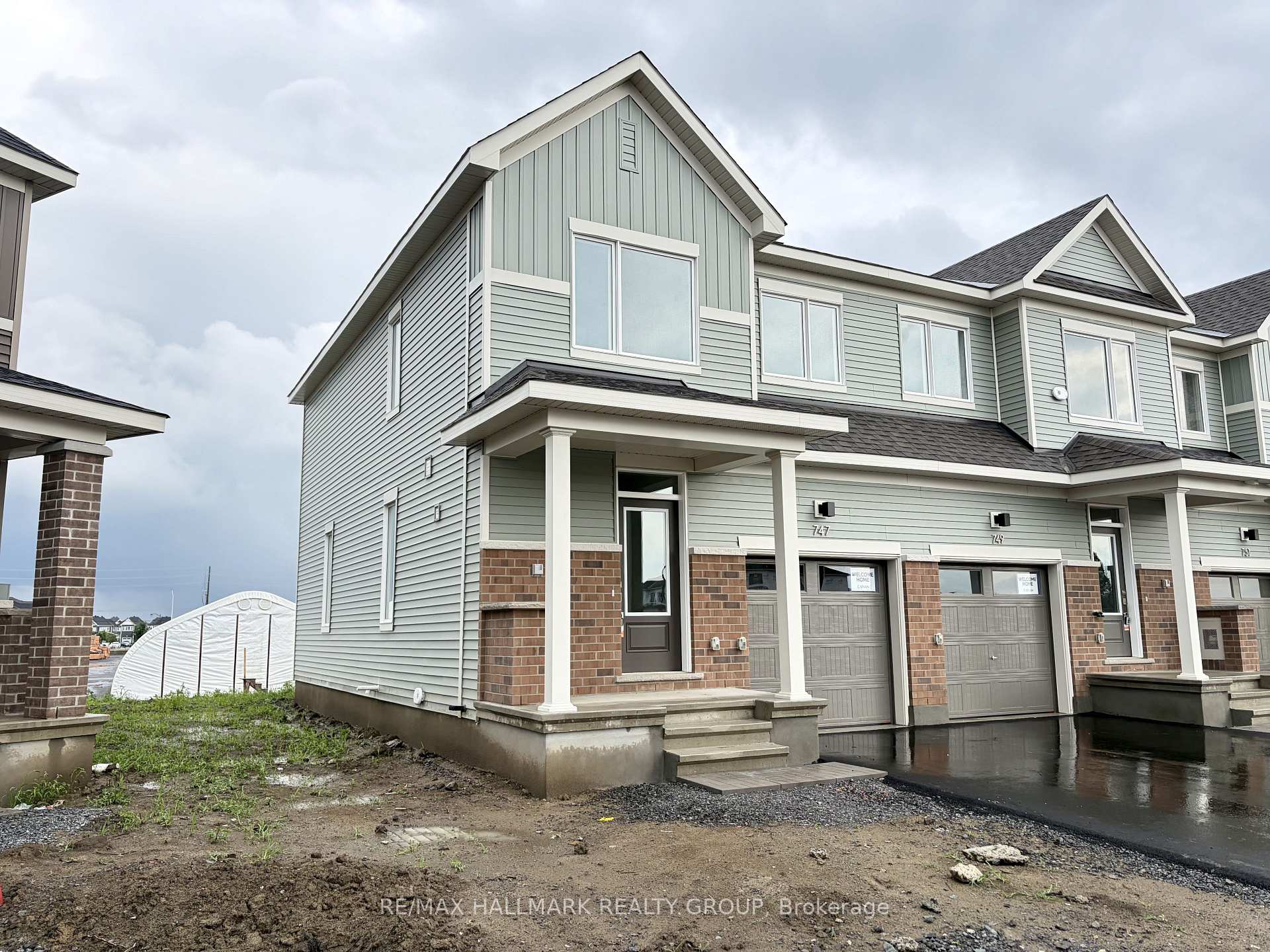 Photo 5 of 747 Haflinger Row, Ottawa, Btwn Franktown Rd. & Fallowfield Rd. — HOMEH