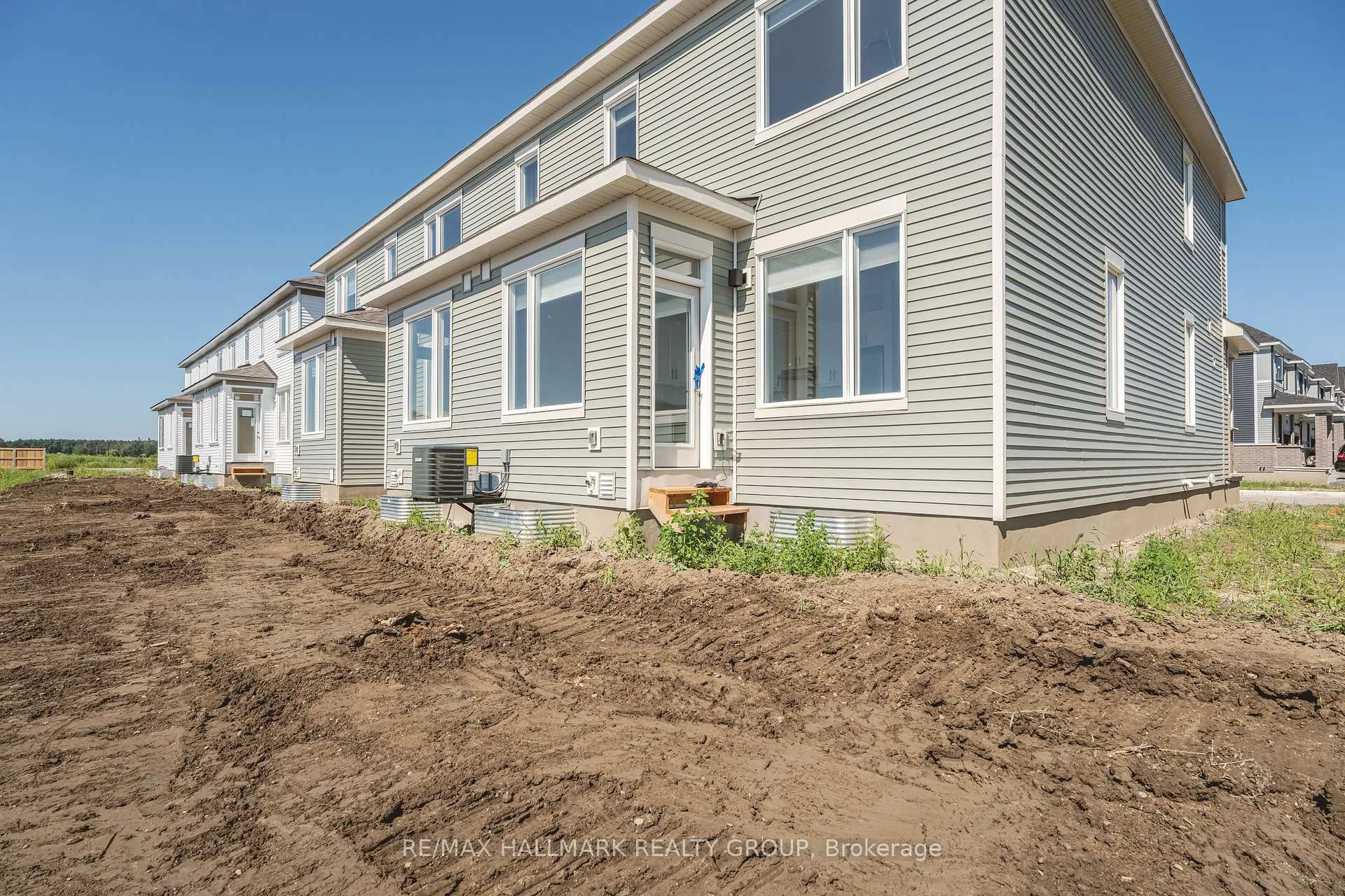 Photo 59 of 747 Haflinger Row, Ottawa, Btwn Franktown Rd. & Fallowfield Rd. — HOMEH