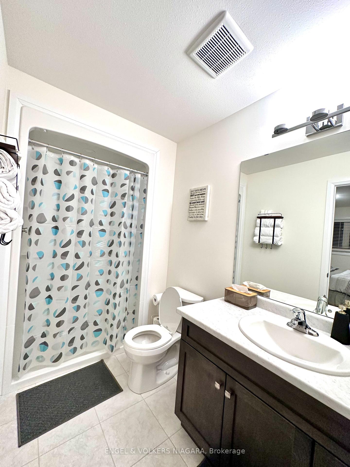 Photo 13 of 7330 Marvel Drive, Niagara Falls, Brown — HOMEH