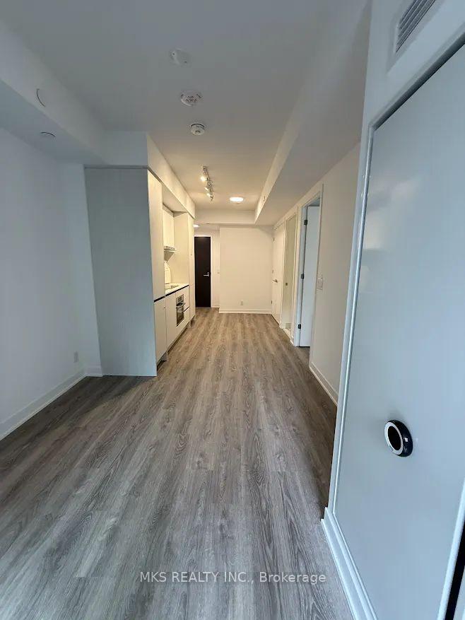 Photo 3 of Unit 601, 180 Front Street E, Toronto, Moss Park — HOMEH