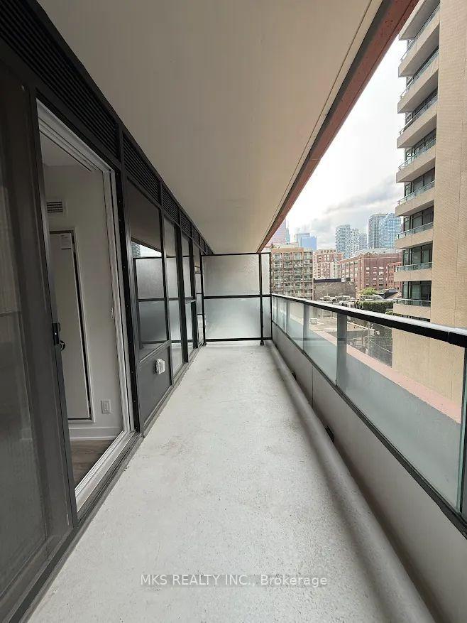 Photo 9 of Unit 601, 180 Front Street E, Toronto, Moss Park — HOMEH