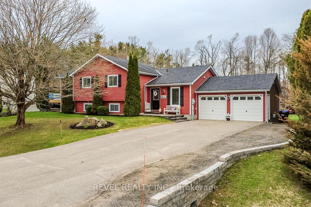 Photo 2 of 16 Sumac Crescent, Oro-Medonte, Sugarbush — HOMEH