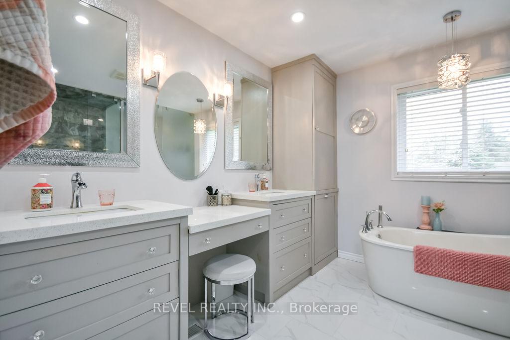 Photo 23 of 16 Sumac Crescent, Oro-Medonte, Sugarbush — HOMEH