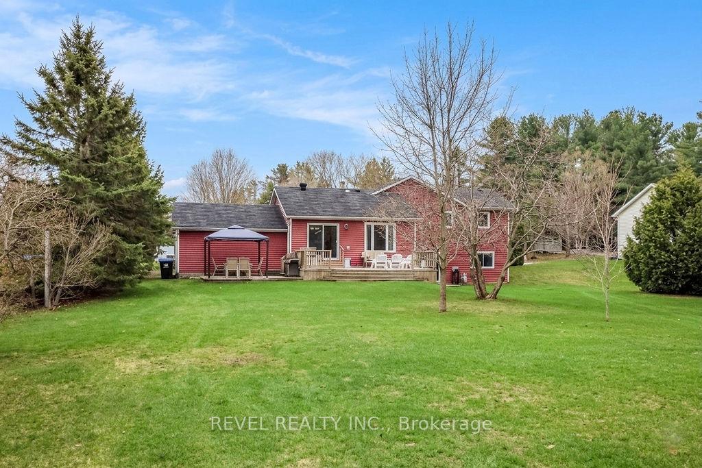 Photo 43 of 16 Sumac Crescent, Oro-Medonte, Sugarbush — HOMEH