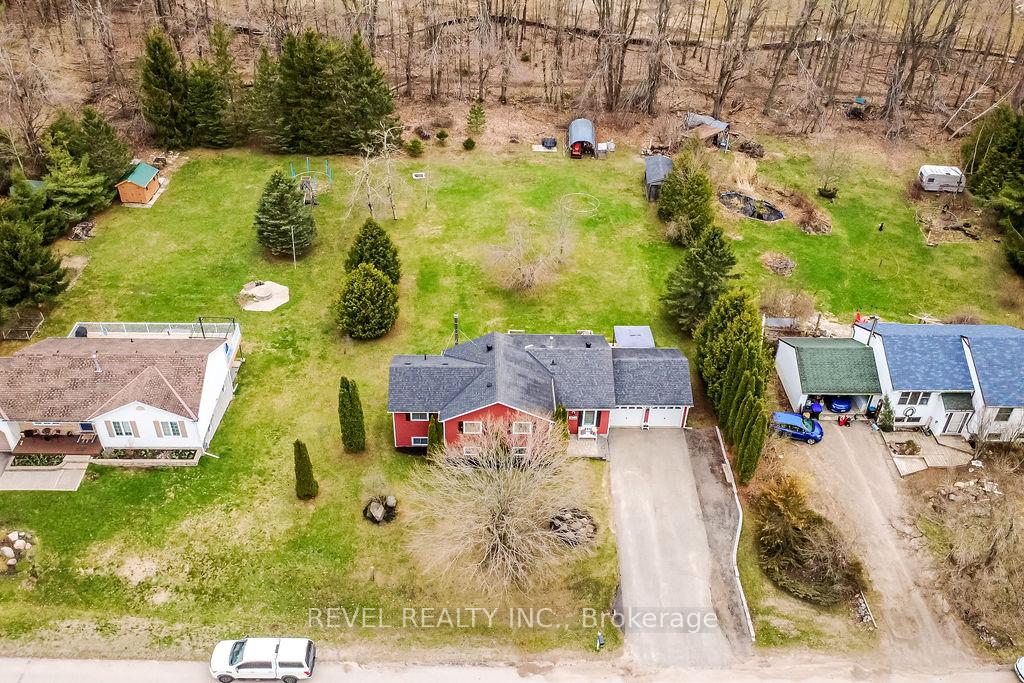 Photo 48 of 16 Sumac Crescent, Oro-Medonte, Sugarbush — HOMEH