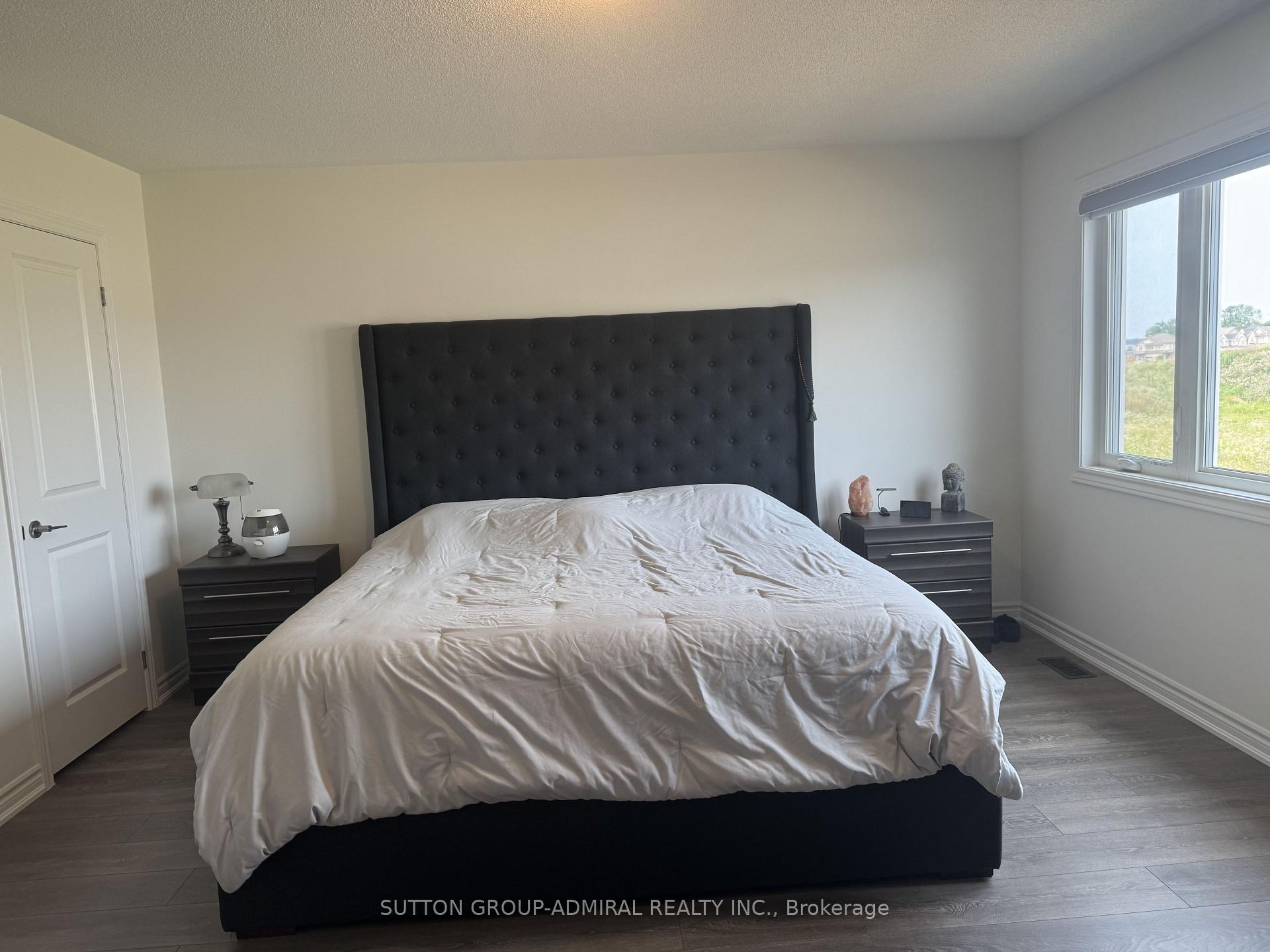 Photo 11 of 169 Shepherd Drive, Barrie, Rural Barrie Southeast — HOMEH