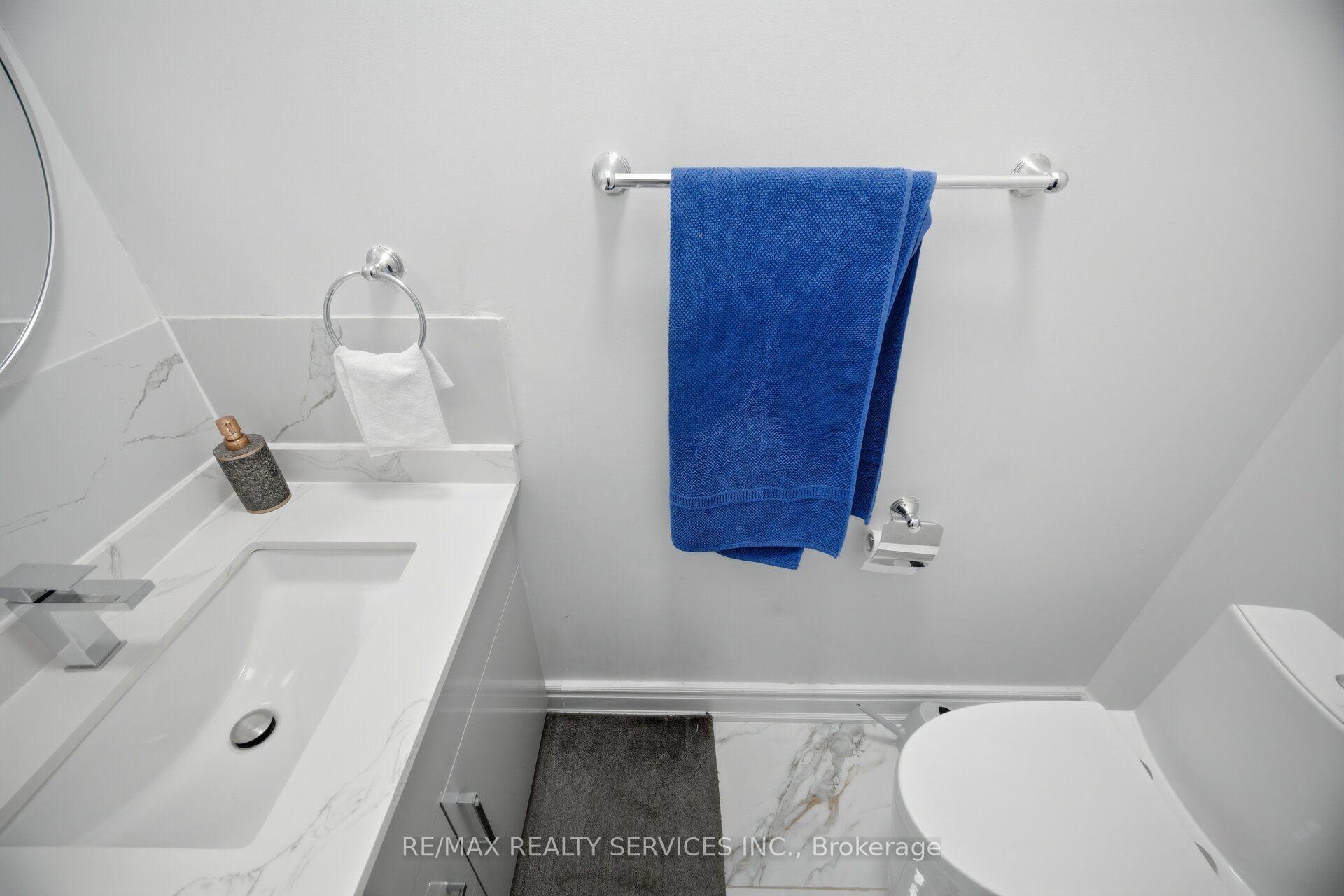 Photo 22 of 45 Skylark Drive, Vaughan, Vellore Village — HOMEH