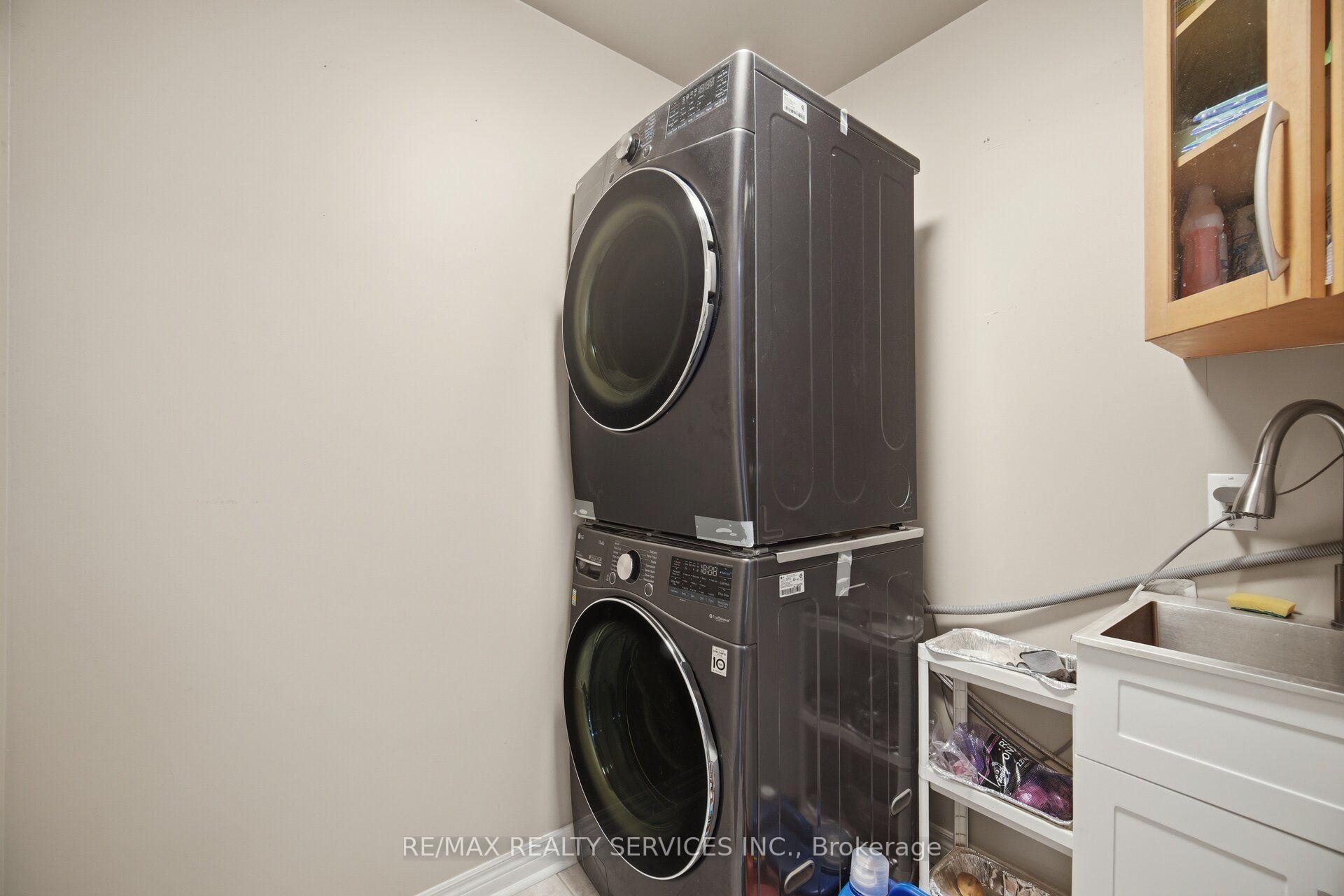 Photo 23 of 45 Skylark Drive, Vaughan, Vellore Village — HOMEH