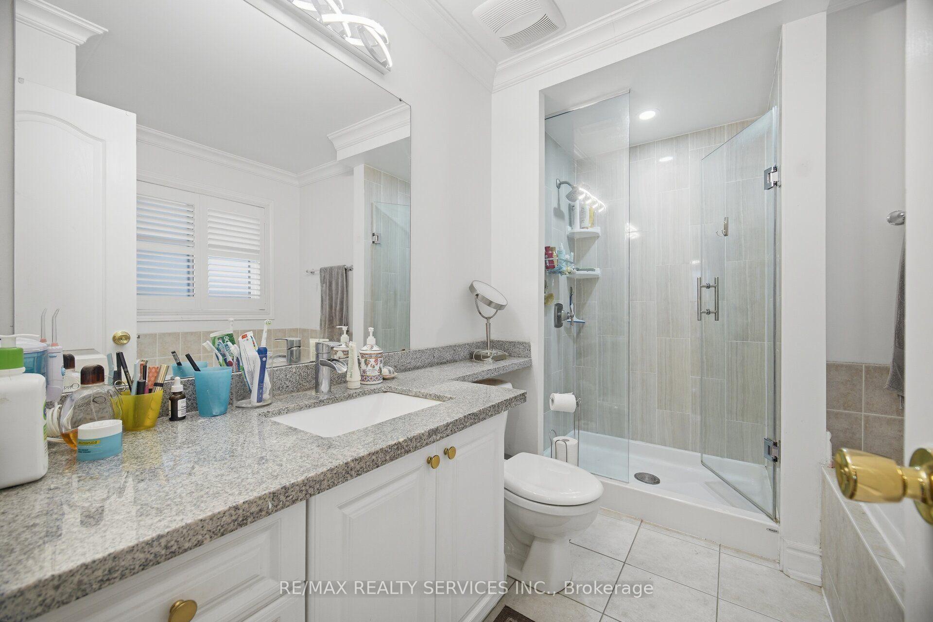 Photo 29 of 45 Skylark Drive, Vaughan, Vellore Village — HOMEH