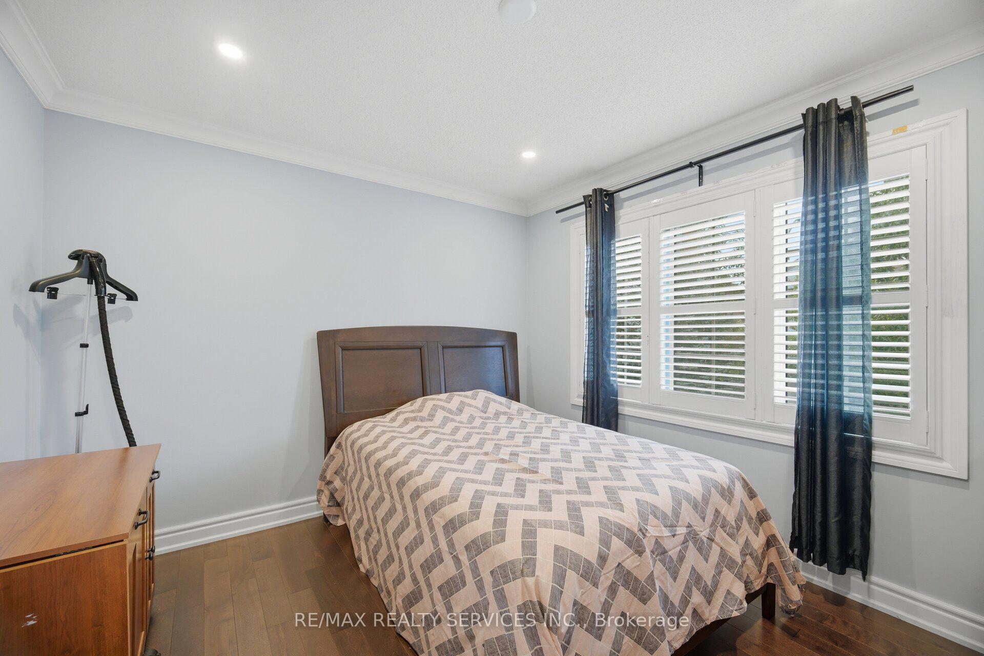 Photo 34 of 45 Skylark Drive, Vaughan, Vellore Village — HOMEH