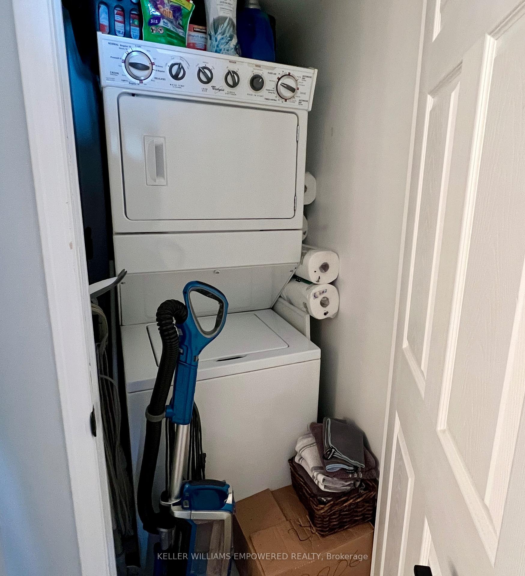 Photo 10 of Unit 2806, 3 Michael Power Place, Etobicoke, Islington-City Centre West — HOMEH