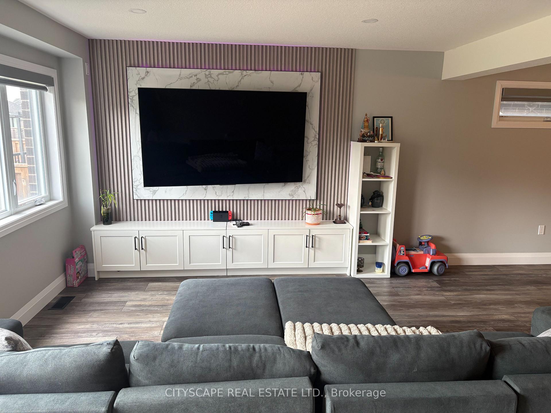 Photo 13 of 117 Stephenson Way, Minto — HOMEH