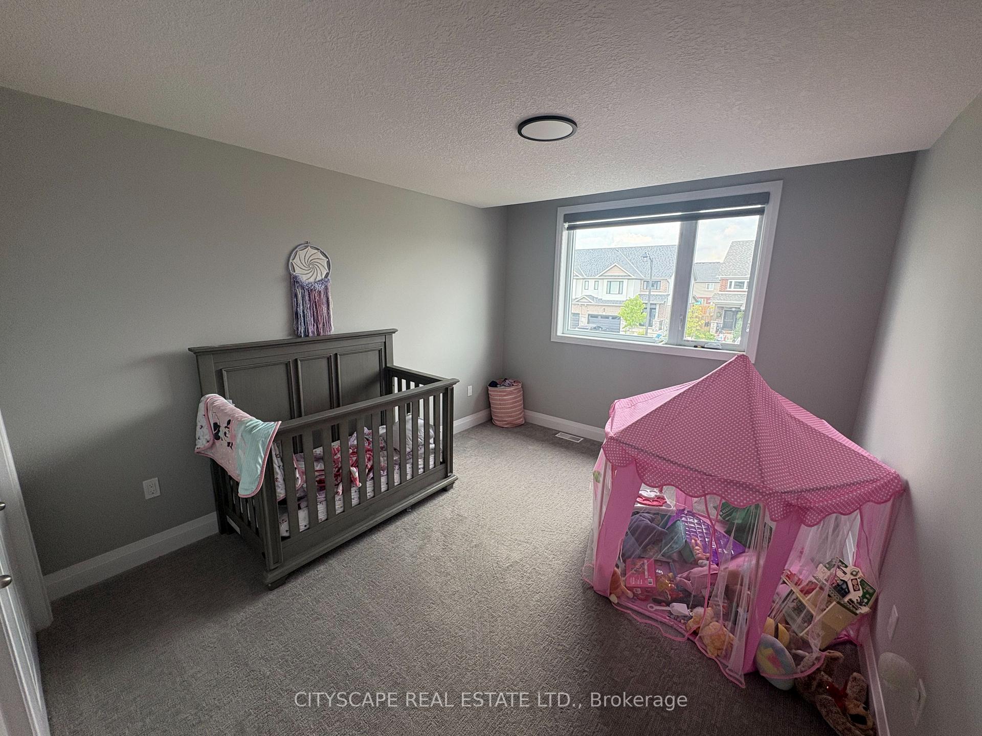 Photo 17 of 117 Stephenson Way, Minto — HOMEH