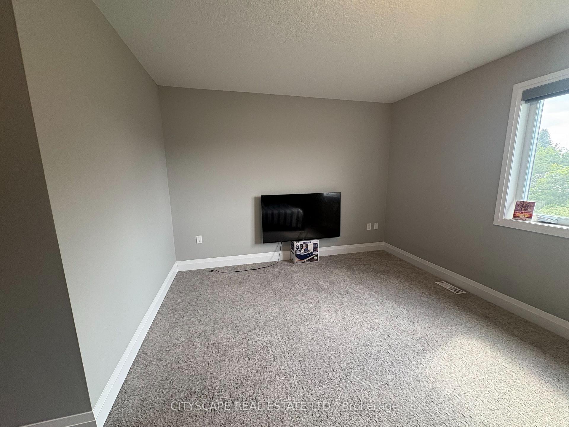 Photo 29 of 117 Stephenson Way, Minto — HOMEH