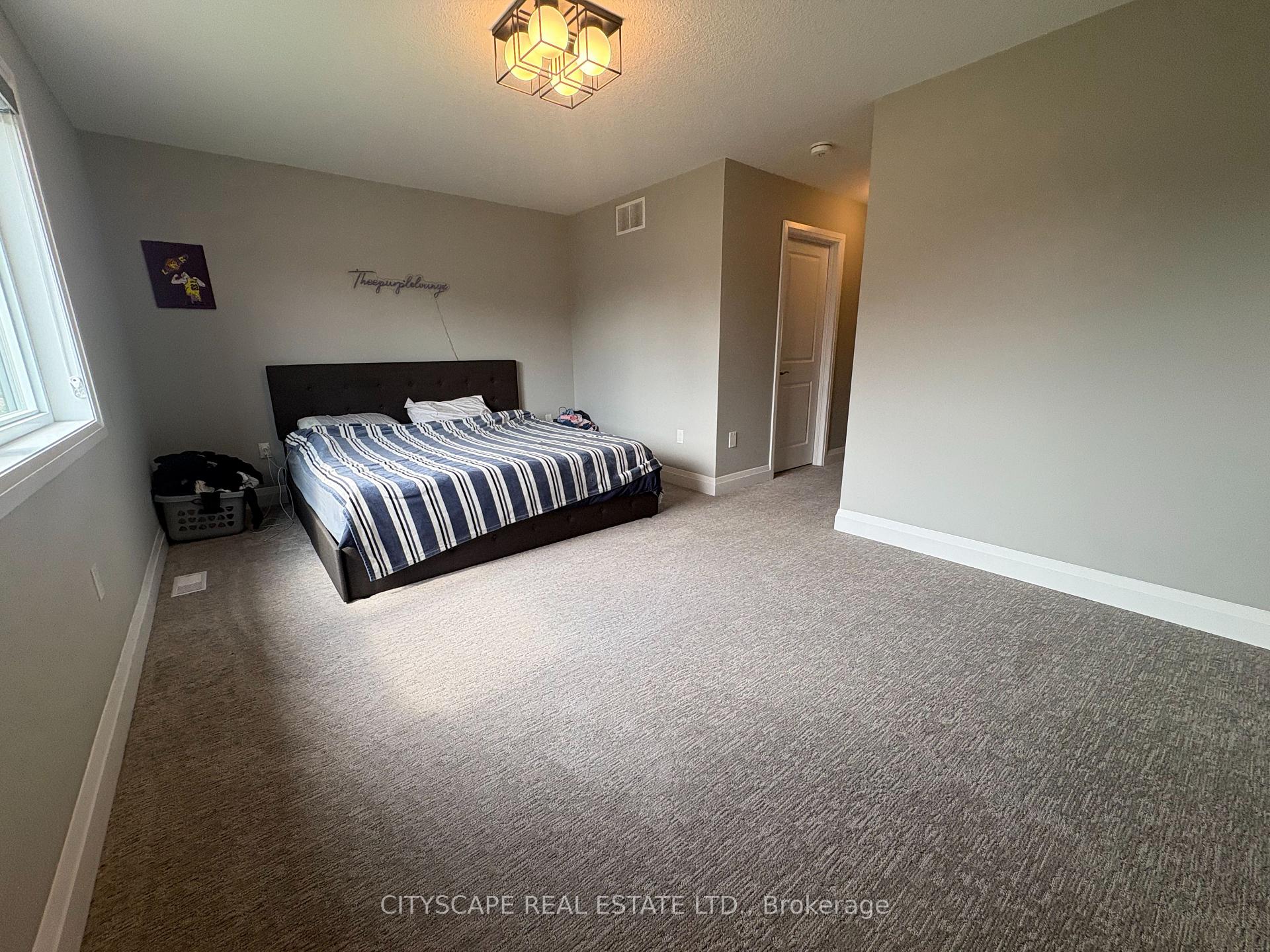 Photo 30 of 117 Stephenson Way, Minto — HOMEH
