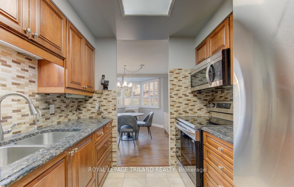 Photo 14 of Unit 403, 20 Ellen Street, Kitchener, Civic Centre — HOMEH