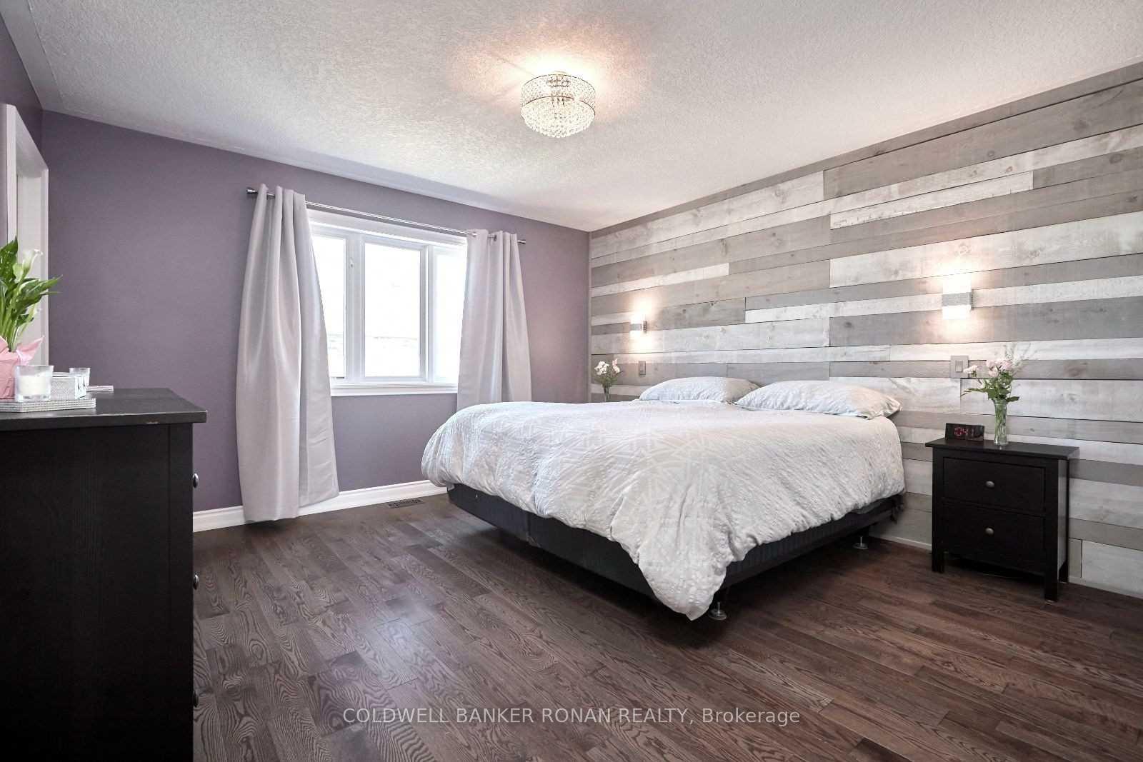 Photo 8 of 64 Catherine Drive, Barrie, Painswick South — HOMEH