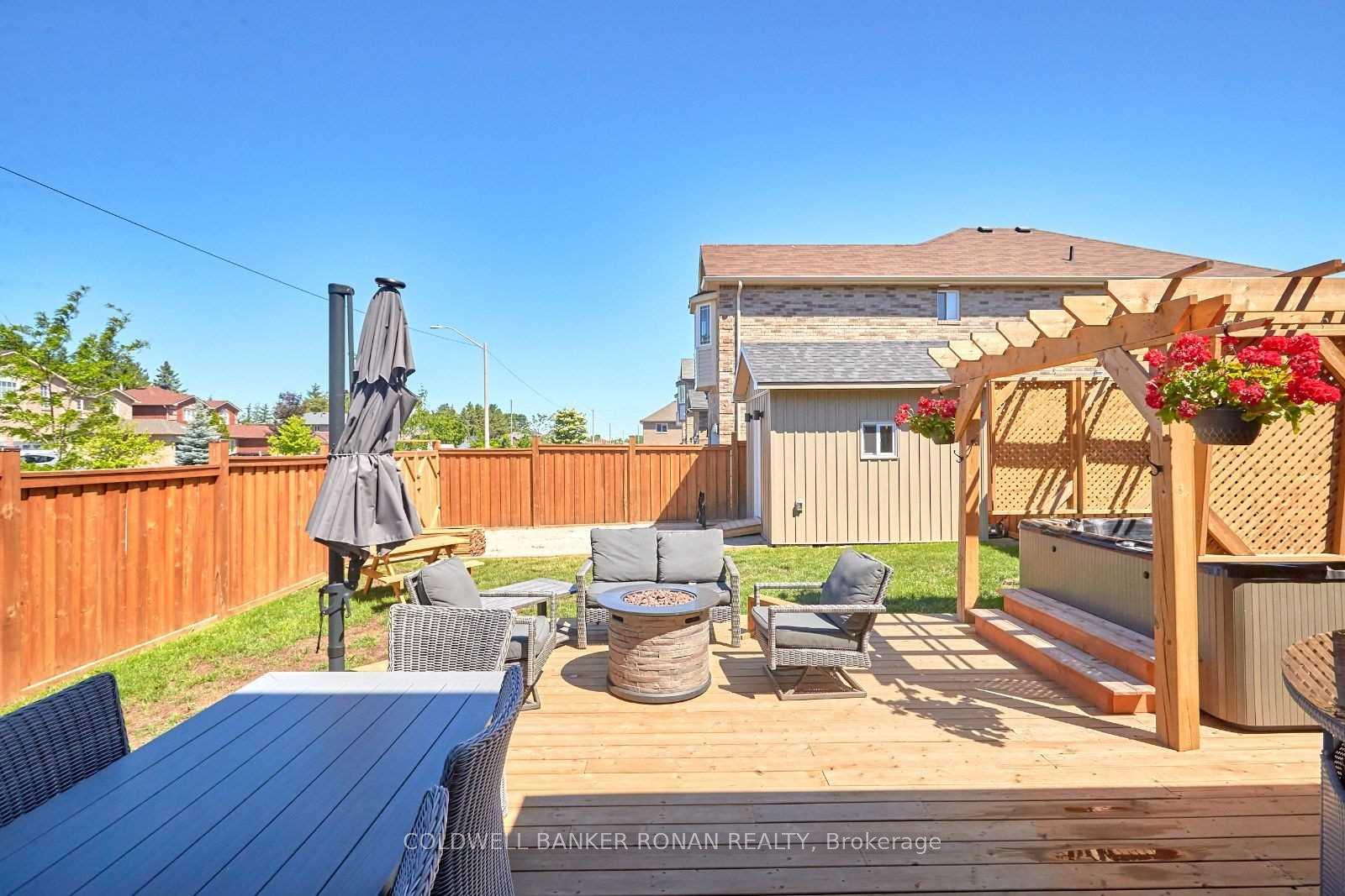 Photo 14 of 64 Catherine Drive, Barrie, Painswick South — HOMEH
