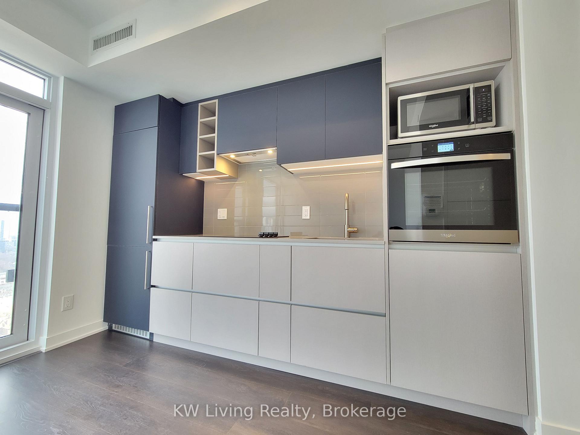 Photo 4 of Unit 2012, 319 Jarvis Street, Toronto, Church-Yonge Corridor — HOMEH