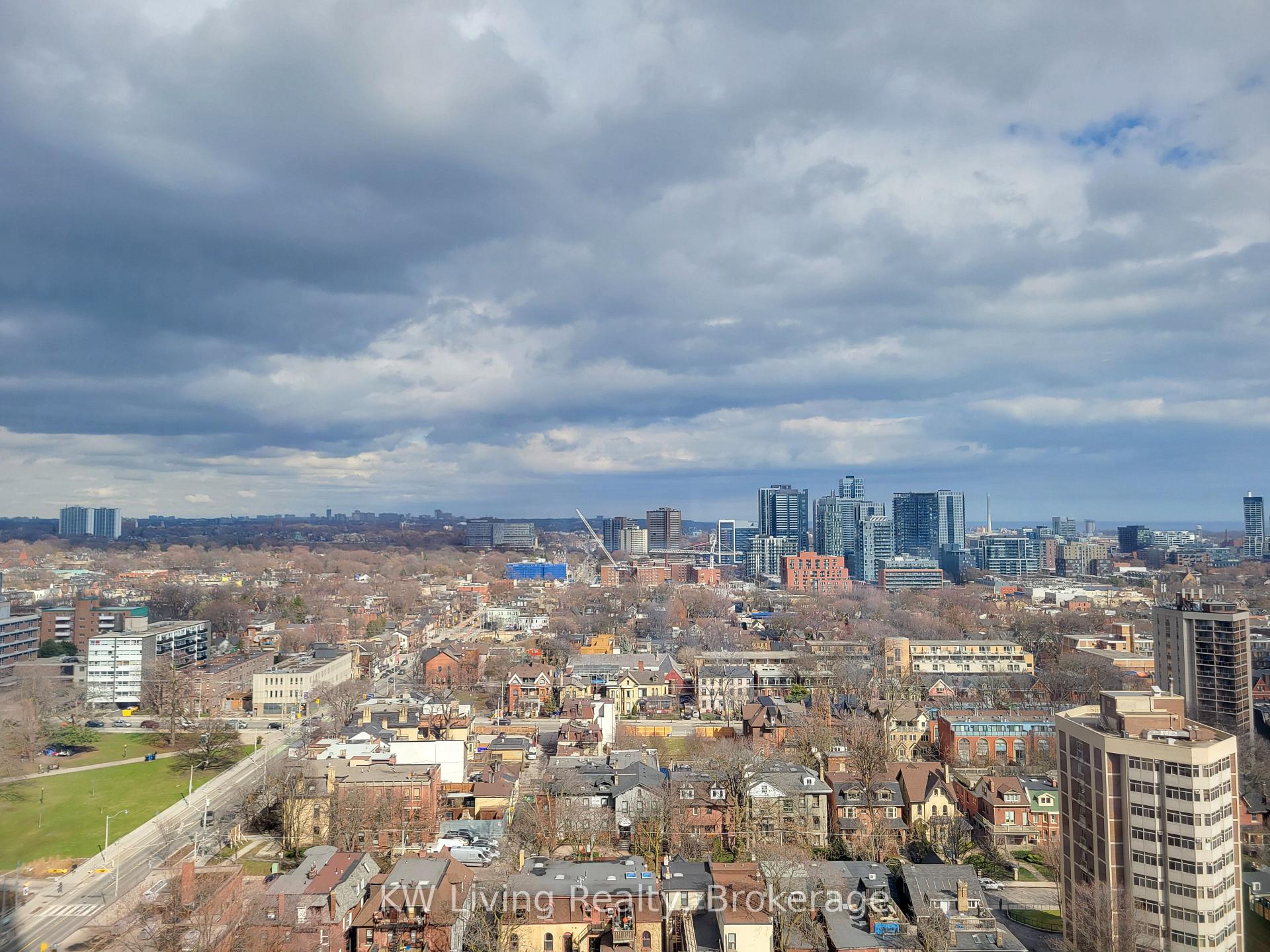 Photo 9 of Unit 2012, 319 Jarvis Street, Toronto, Church-Yonge Corridor — HOMEH