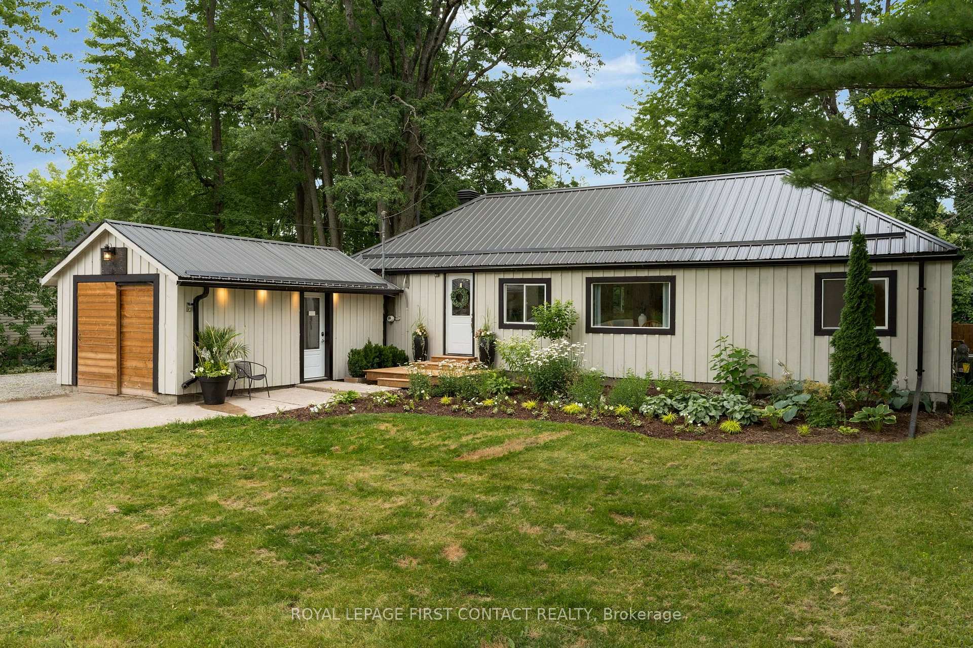 Photo 3 of 3403 Bayou Road, Severn, West Shore — HOMEH