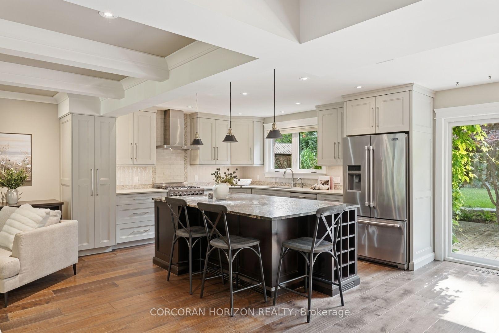 Photo 9 of 266 Ferndale Place, Waterloo, Lincoln Village — HOMEH